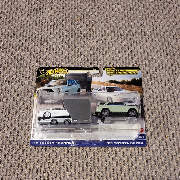 Hot Wheels Other - Hot Wheels Team Transport Toyota 4Runner and Supra Set - White and Green